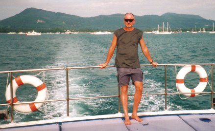 Abfahrt in der Chalong