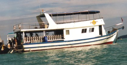 Die M/V Dive Asia II